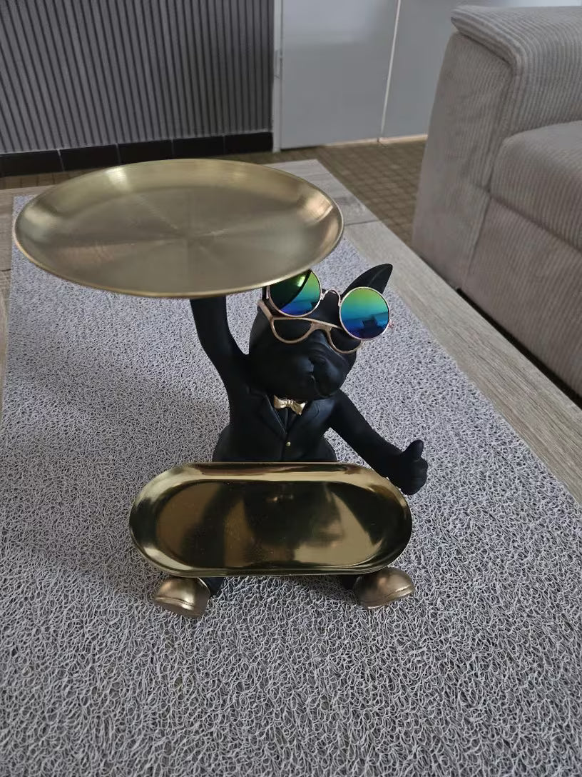 Käsitsi valmistatud prantsuse buldogi dekoratsioon – elegantne kuju, mis toob igasse ruumi iseloomu ja soojust